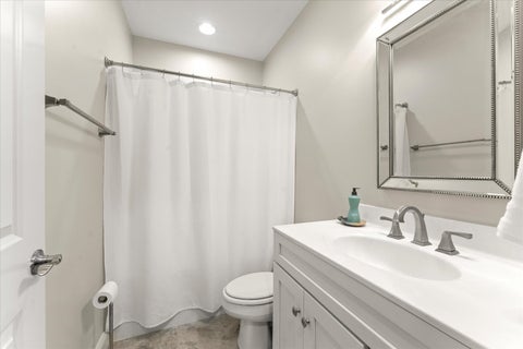 Tiny photo for 1114 Ashford Court, Mahomet, IL 61853 (MLS # 12704662)