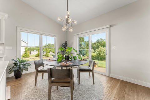Tiny photo for 1114 Ashford Court, Mahomet, IL 61853 (MLS # 12704662)