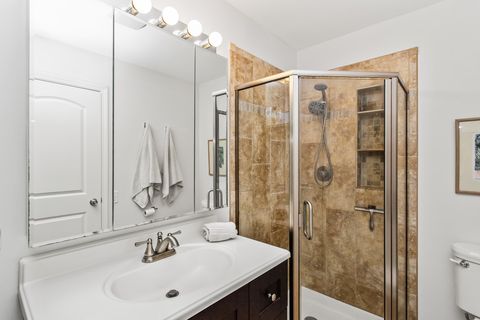 Tiny photo for 435 Elm Street #4G, Deerfield, IL 60015 (MLS # 12492039)
