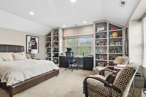 Tiny photo for 986 Brittany Road, Highland Park, IL 60035 (MLS # 12624130)