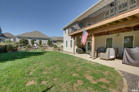 Tiny photo for 1532 Winsor Drive, Quincy, IL 62305 (MLS # QC4268321)