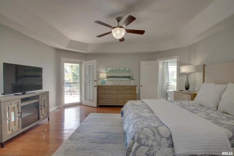 Tiny photo for 1532 Winsor Drive, Quincy, IL 62305 (MLS # QC4268321)