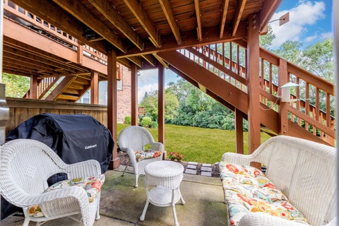 Tiny photo for 73 Woodview Drive, Glen Ellyn, IL 60137 (MLS # 12730533)