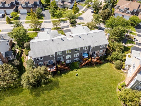 Tiny photo for 73 Woodview Drive, Glen Ellyn, IL 60137 (MLS # 12730533)