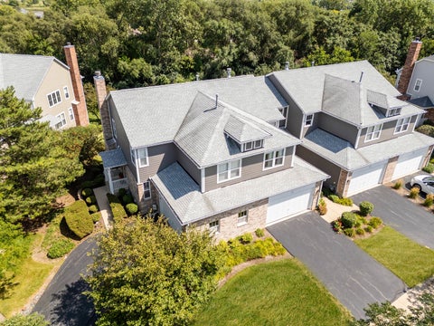 Tiny photo for 73 Woodview Drive, Glen Ellyn, IL 60137 (MLS # 12730533)