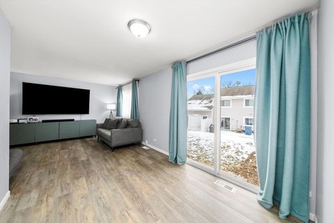 Tiny photo for 1011 Sandpiper Court, Bartlett, IL 60103 (MLS # 12548765)