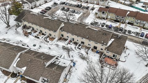 Tiny photo for 1011 Sandpiper Court, Bartlett, IL 60103 (MLS # 12548765)