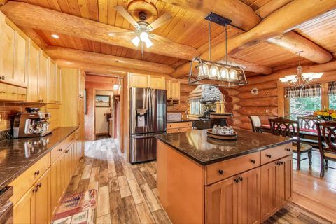 Tiny photo for 19542 Bauer Road, Custer Park, IL 60481 (MLS # 12438716)