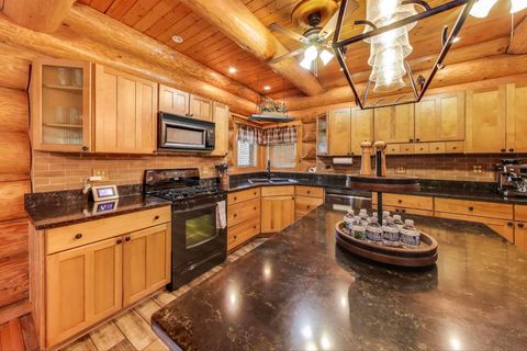 Tiny photo for 19542 Bauer Road, Custer Park, IL 60481 (MLS # 12438716)