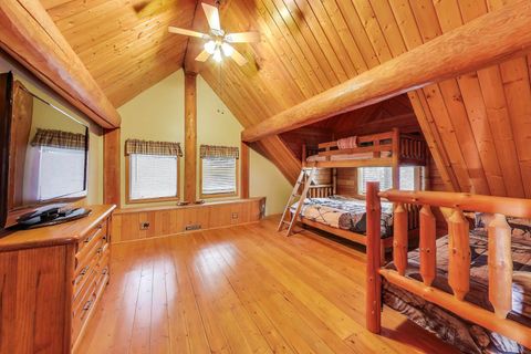 Tiny photo for 19542 Bauer Road, Custer Park, IL 60481 (MLS # 12438716)