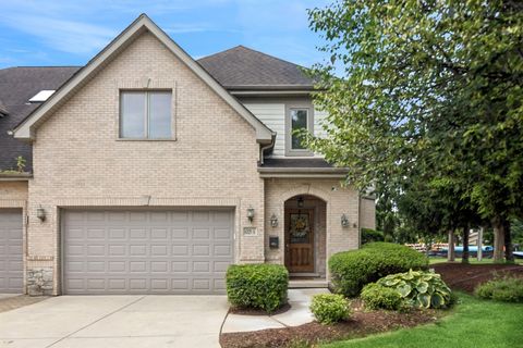 6325 FAIRVIEW Avenue Westmont IL 60559