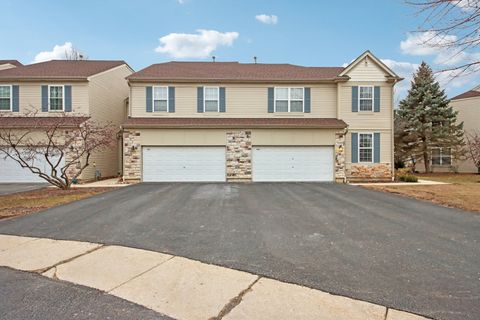 3 beds bed, 3.5 baths bath property at 831 amelia court, grayslake, IL 60030