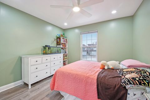 Tiny photo for 831 Amelia Court, Grayslake, IL 60030 (MLS # 12571545)