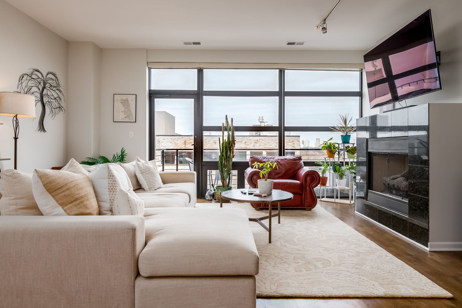 2045 W Concord Place 604