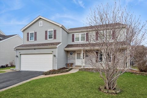 Photo of 3195 Village Green Drive, Aurora, IL 60504 (MLS # 12613264)