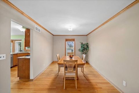 Tiny photo for 3195 Village Green Drive, Aurora, IL 60504 (MLS # 12613264)