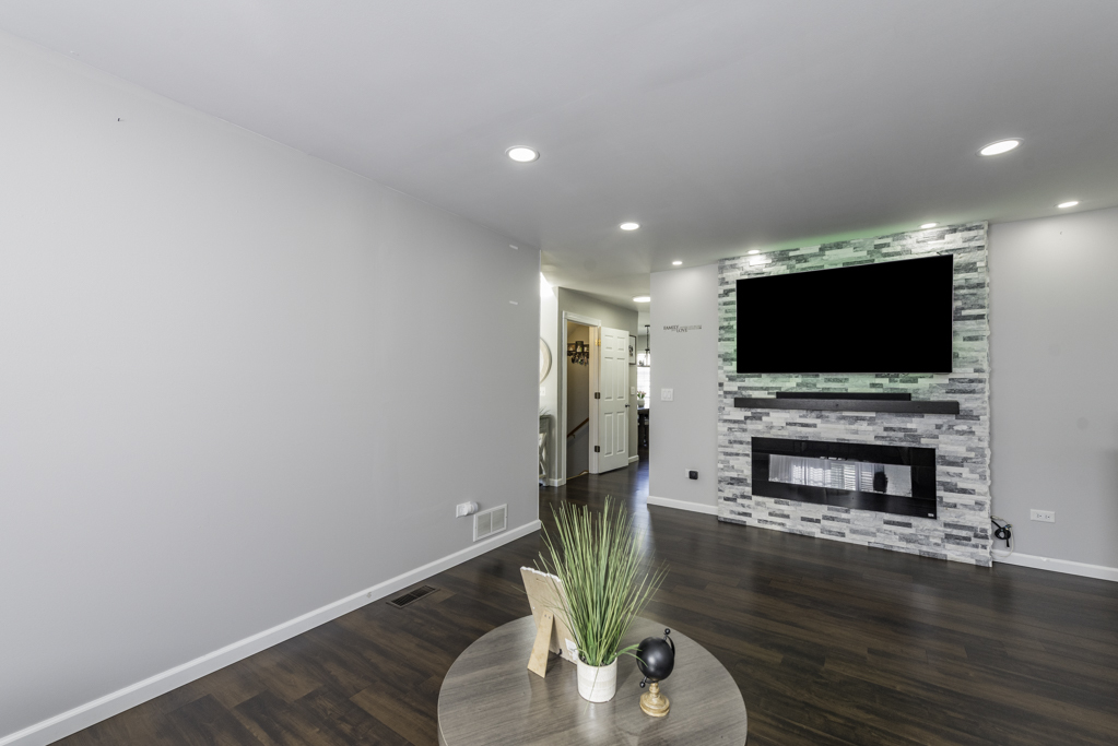 1615 N Sheridan Road