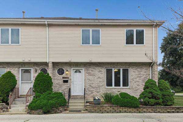 4241 LINDENWOOD DR APT A, MATTESON, IL 60443 - Image 3f51efdce0b57e055e2d3473cd78c1ea/555496049