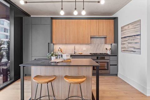 Tiny photo for 234 W Polk Street #3612, Chicago, IL 60607 (MLS # 12578507)