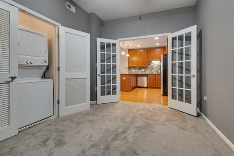 Tiny photo for 828 W GRACE Street #502, Chicago, IL 60613 (MLS # 12628846)
