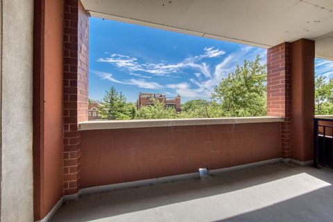 Tiny photo for 828 W GRACE Street #502, Chicago, IL 60613 (MLS # 12628846)