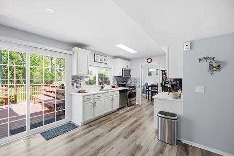 Tiny photo for 1320 Yellowstone Parkway, Algonquin, IL 60102 (MLS # 12635158)