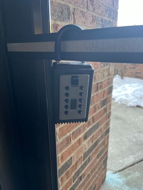 Tiny photo for 5515 Cromwell Lane #M2, Oak Forest, IL 60452 (MLS # 12533284)