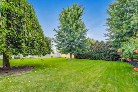 Tiny photo for 1677 Driftwood Lane, Crystal Lake, IL 60014 (MLS # 12472537)