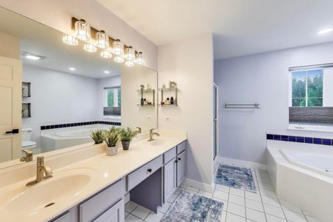 Tiny photo for 1677 Driftwood Lane, Crystal Lake, IL 60014 (MLS # 12472537)