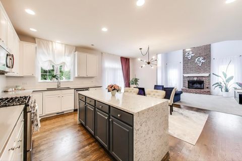 Tiny photo for 1677 Driftwood Lane, Crystal Lake, IL 60014 (MLS # 12472537)