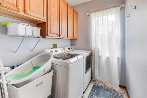 Tiny photo for 1677 Driftwood Lane, Crystal Lake, IL 60014 (MLS # 12472537)