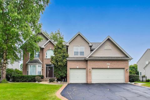 Photo of 1677 Driftwood Lane, Crystal Lake, IL 60014 (MLS # 12472537)