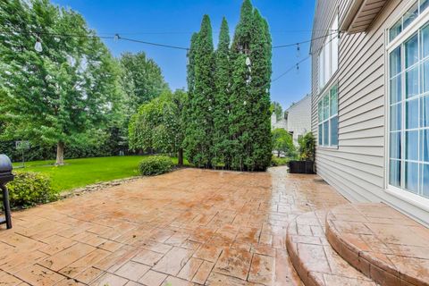 Tiny photo for 1677 Driftwood Lane, Crystal Lake, IL 60014 (MLS # 12472537)