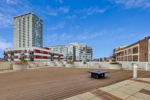 Tiny photo for 1600 S Indiana Avenue #1602, Chicago, IL 60616 (MLS # 12510300)