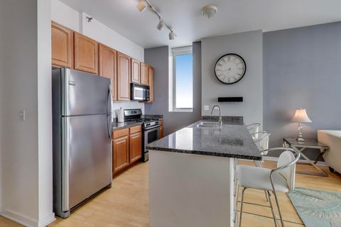 Tiny photo for 1600 S Indiana Avenue #1602, Chicago, IL 60616 (MLS # 12510300)