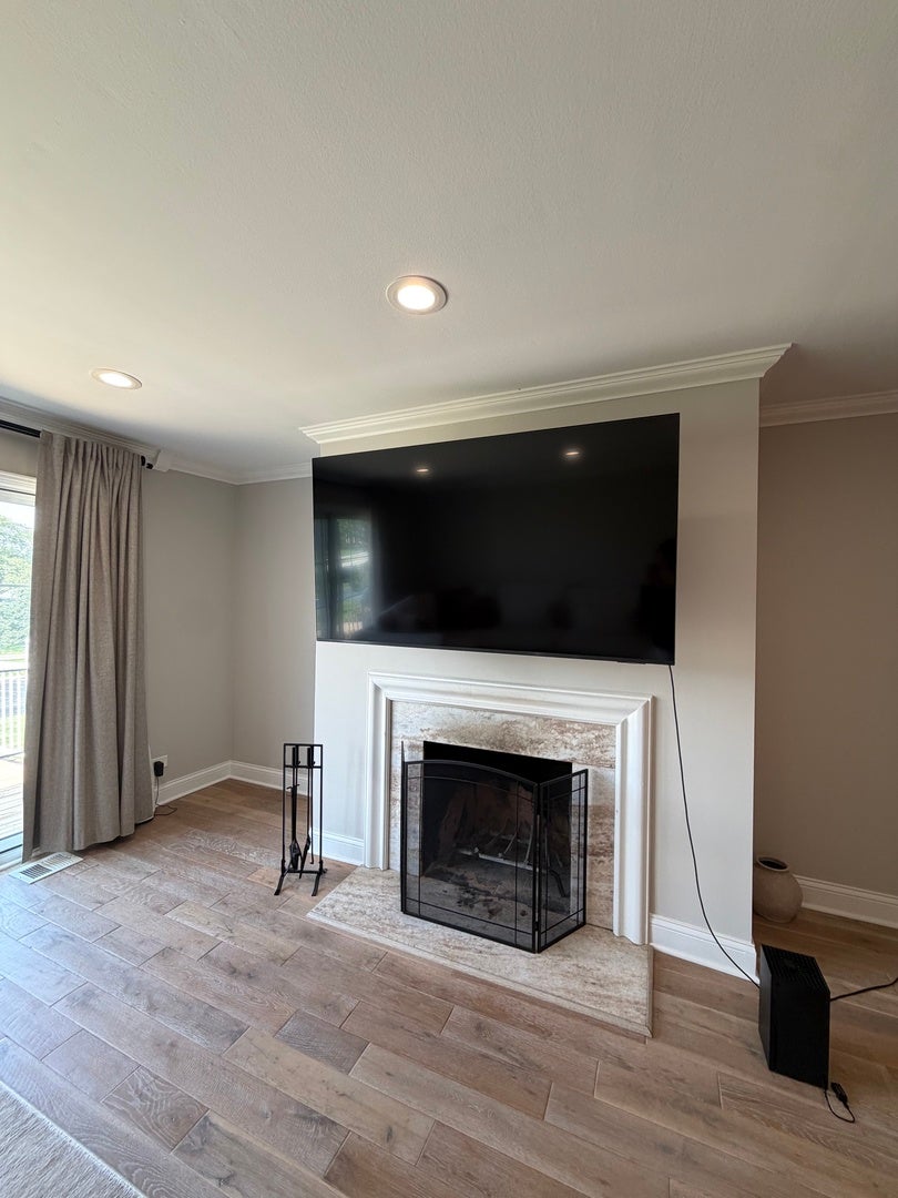 124 Carriage Way Drive 209B