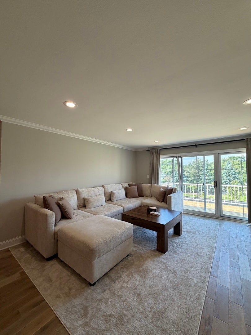 124 Carriage Way Drive 209B