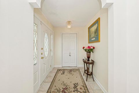 Tiny photo for 6433 N Drake Avenue, Lincolnwood, IL 60712 (MLS # 12502195)