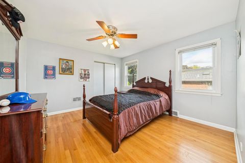 Tiny photo for 6433 N Drake Avenue, Lincolnwood, IL 60712 (MLS # 12502195)