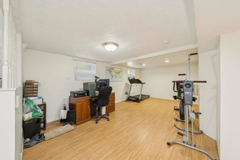 Tiny photo for 6433 N Drake Avenue, Lincolnwood, IL 60712 (MLS # 12502195)