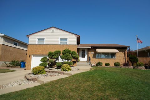 Photo of 1209 Helen Drive, Melrose Park, IL 60160 (MLS # 12482784)