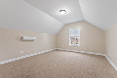 Tiny photo for 17 Blackstone Circle, Le Claire, IA 52753 (MLS # 12589899)