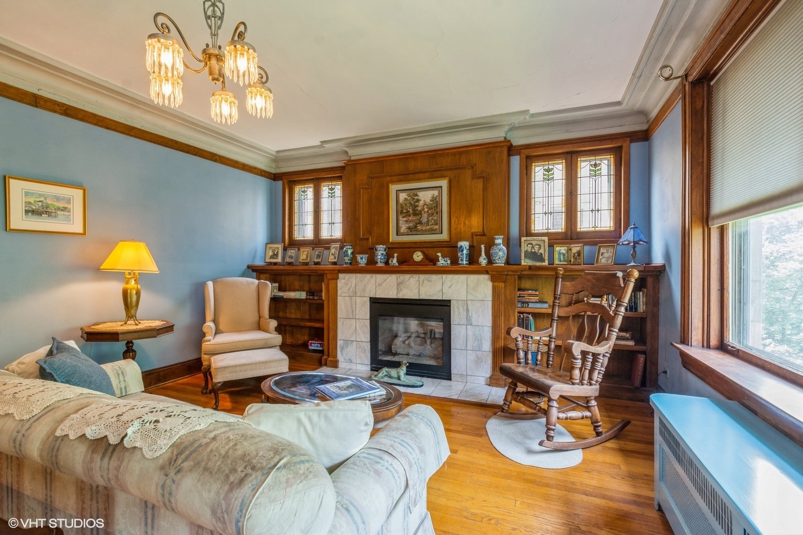 1343 W Greenleaf Avenue 3