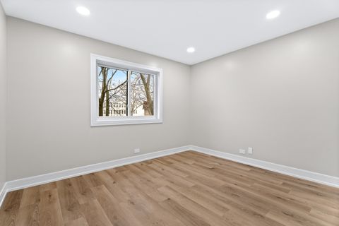 Tiny photo for 129 W Brandon Court #23, Palatine, IL 60067 (MLS # 12532437)