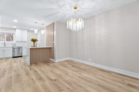 Tiny photo for 129 W Brandon Court #23, Palatine, IL 60067 (MLS # 12532437)