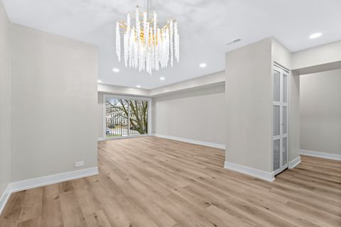 Tiny photo for 129 W Brandon Court #23, Palatine, IL 60067 (MLS # 12532437)