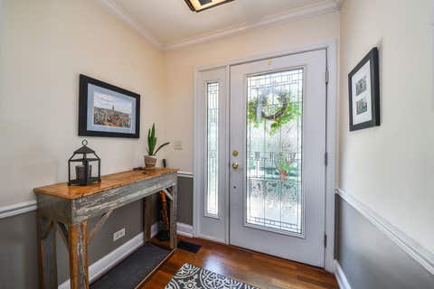 Tiny photo for 64 Whittington Course, St. Charles, IL 60174 (MLS # 12706220)