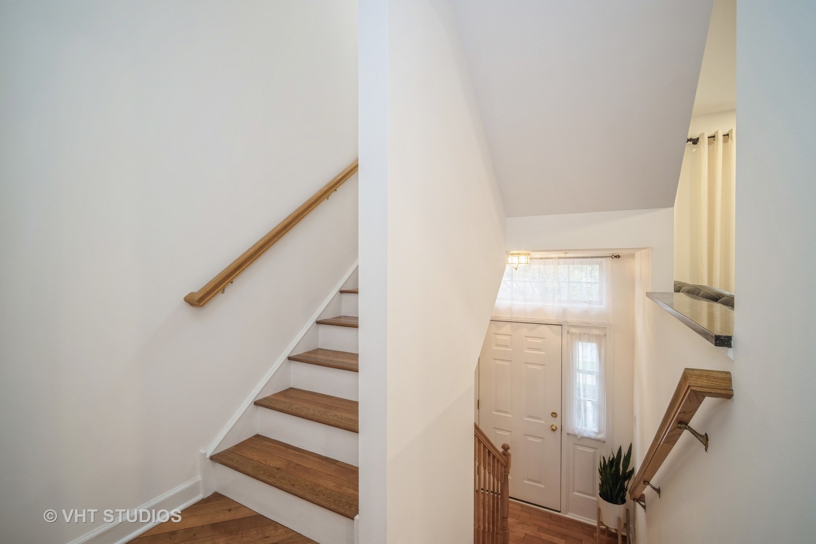 52 Cantal Court