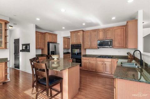 Tiny photo for 810 Georgetown Drive, Oswego, IL 60543 (MLS # 12564991)