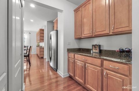 Tiny photo for 810 Georgetown Drive, Oswego, IL 60543 (MLS # 12564991)